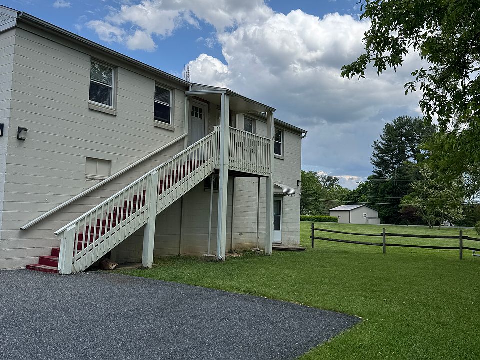1st image of 3321 Conowingo Rd APT A