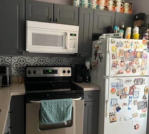 2nd image of 527 Water St