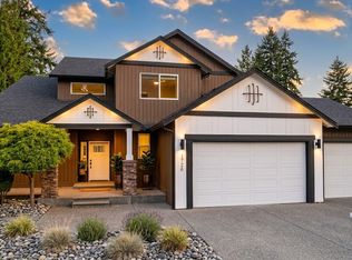 1726 210th Ave E, Lake Tapps, WA 98391