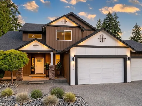1726 210th Ave E, Lake Tapps, WA 98391