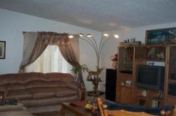 3rd image of 1936 Greendwood Drive NE