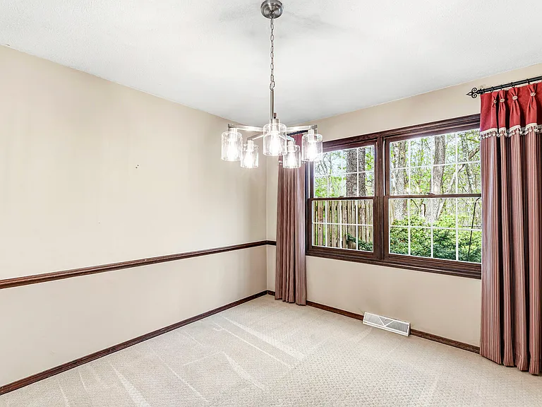 365 Beechwood Dr — Photo 18