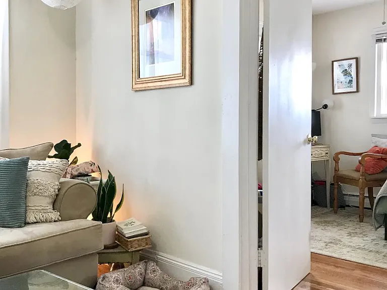 236 Cedar St #2 — Photo 8