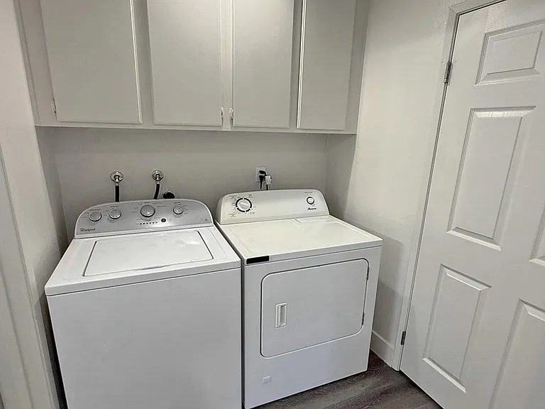4328 Mammoth Ave #201 — Photo 20