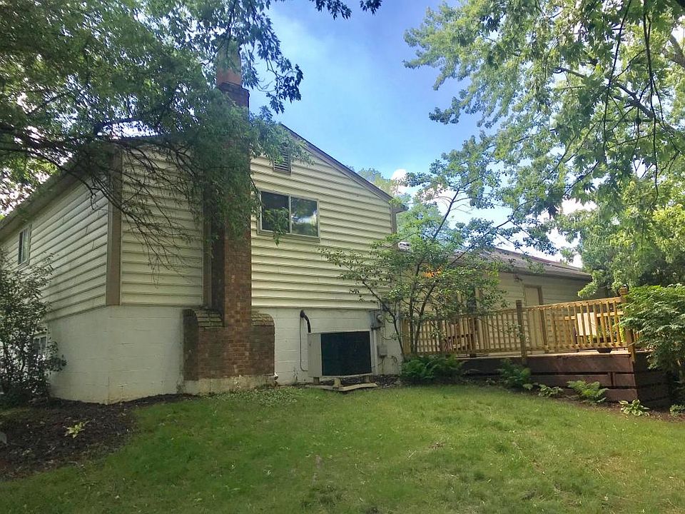 1st image of 317 Willow Pl