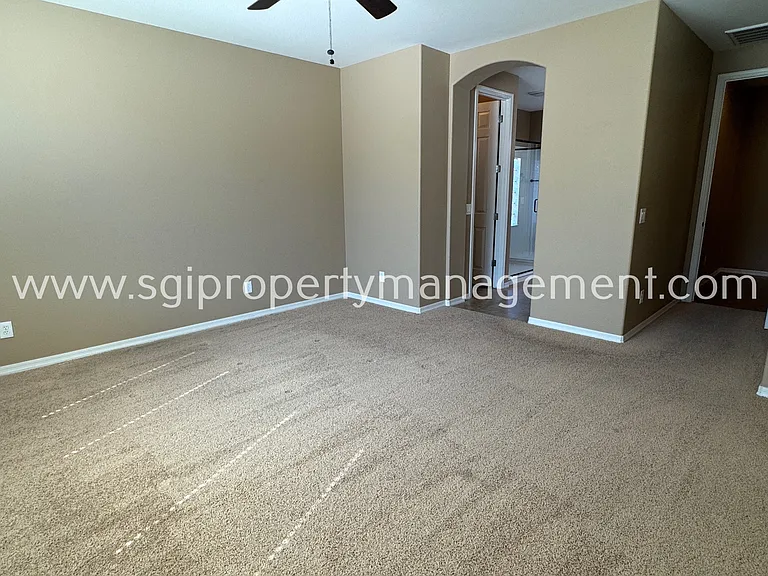 135 W Yellow Wood Ave — Photo 7