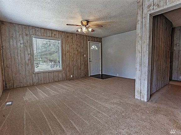 3rd image of 1032 Tacoma Ave