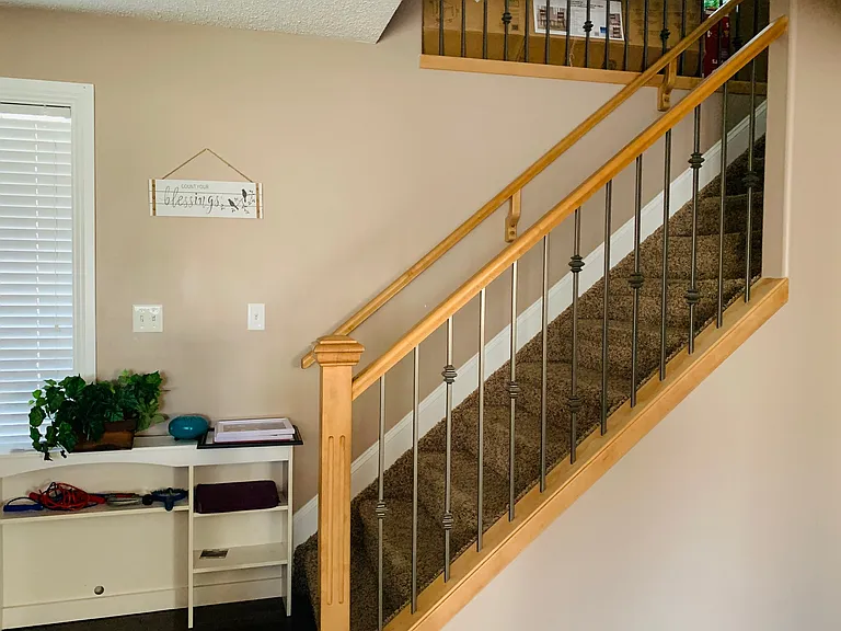 8512 Sloane Cres NW — Photo 7