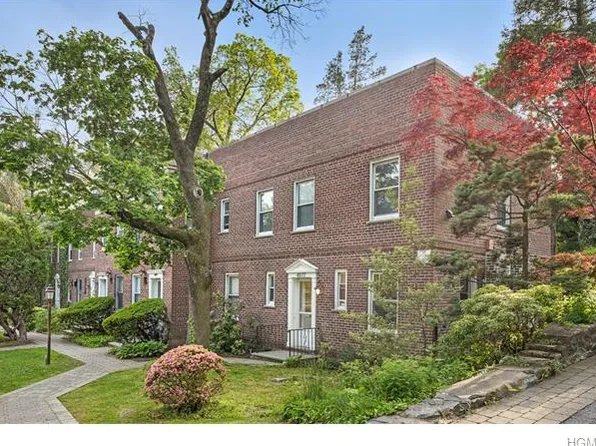 4977 Henry Hudson Pkwy W #4977, Bronx, NY 10471