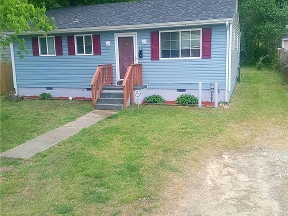 2nd image of 16 Gibbons Ave