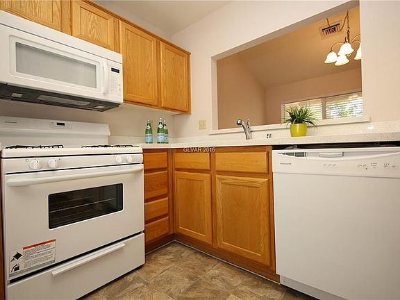 4th image of 8649 Prairie Hill Dr