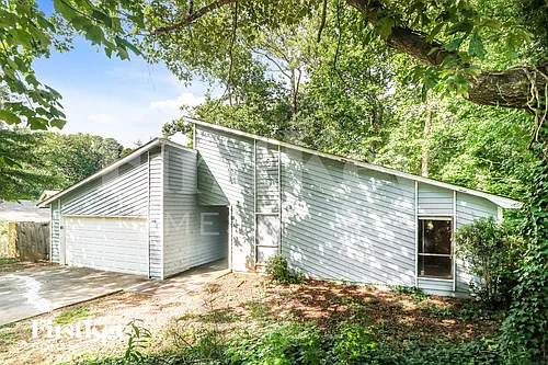 446 Ridgetop Dr NW Photo 1