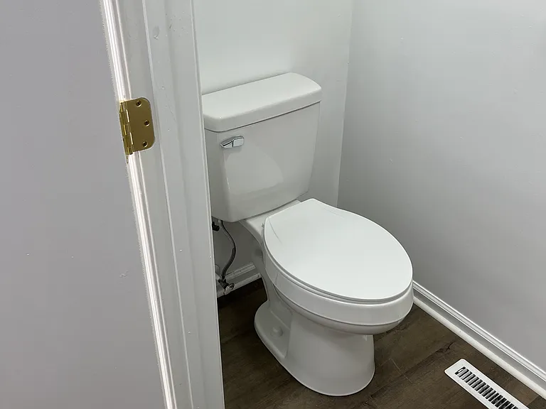102 Gateway Dr — Photo 25