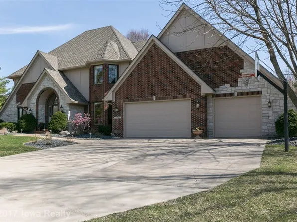 13300 Cedarwood Ave, Clive, IA 50325