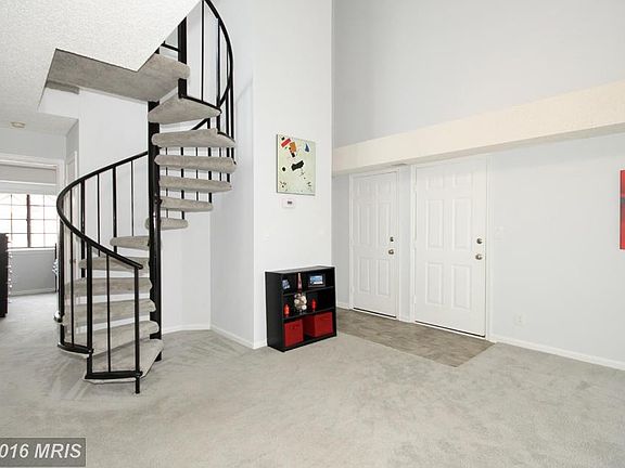 4th image of 6012C Curtier Dr