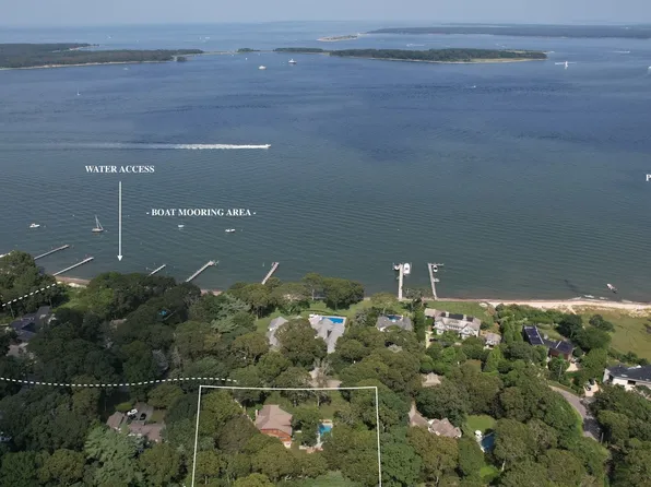 42 Mashomuck Dr, Sag Harbor, NY 11963