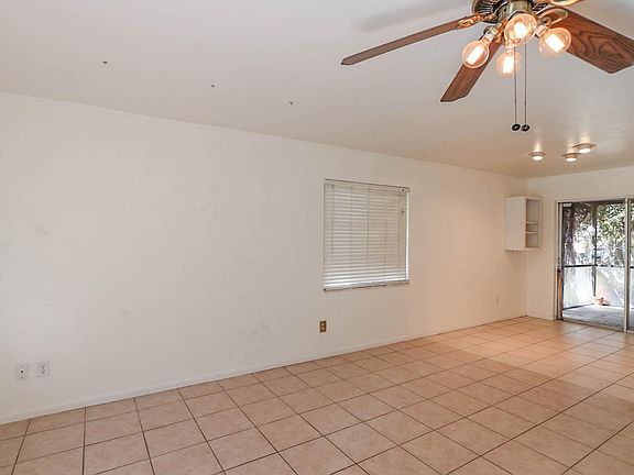 5th image of 4640 McGregor Blvd APT B