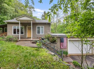 50 New Pomona Rd, Suffern, NY 10901