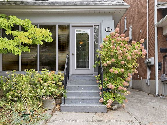 3rd image of 319 Durie St