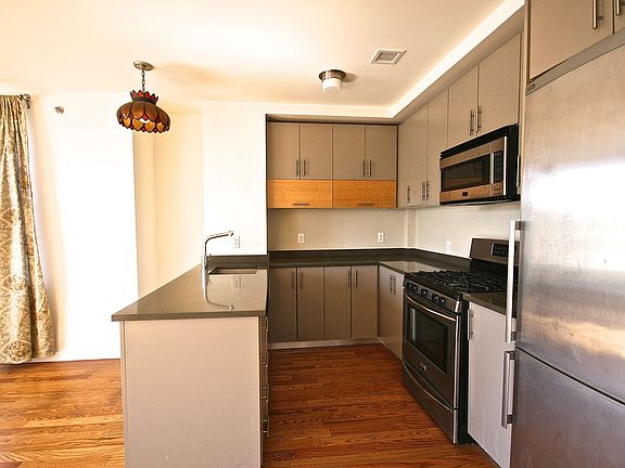 3rd image of 94 Grand Ave APT 4M
