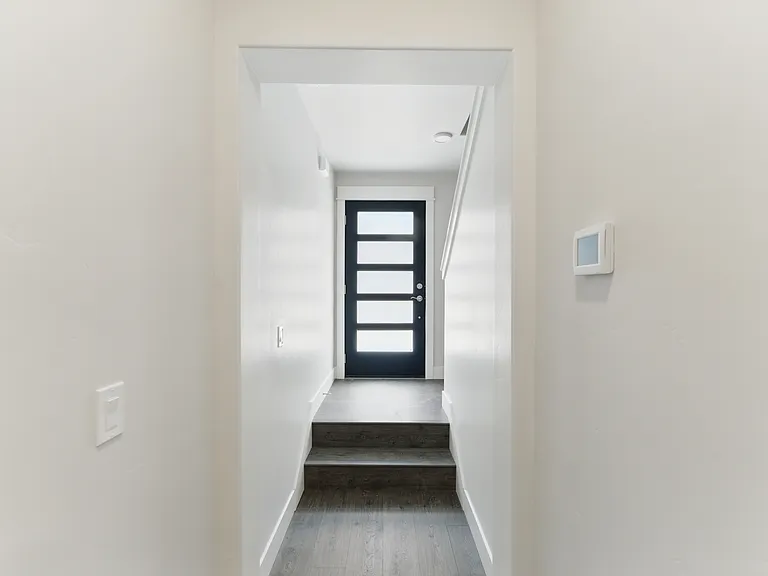 20594 SE Nina Ave — Photo 17