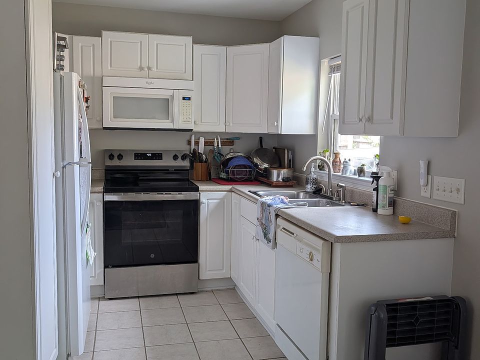 1st image of 5038 Heide Dr