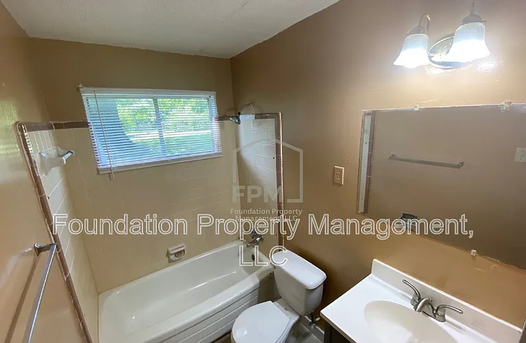 3425 Ladue St — Photo 19