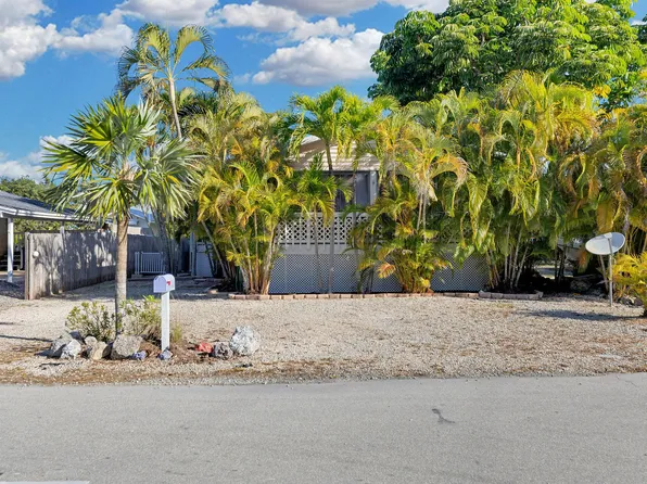 29195 Violet Dr, Big Pine Key, FL 33043