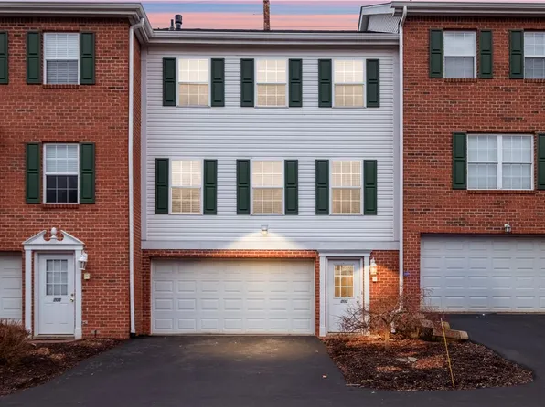 202 Northglen Ct, Gibsonia, PA 15044