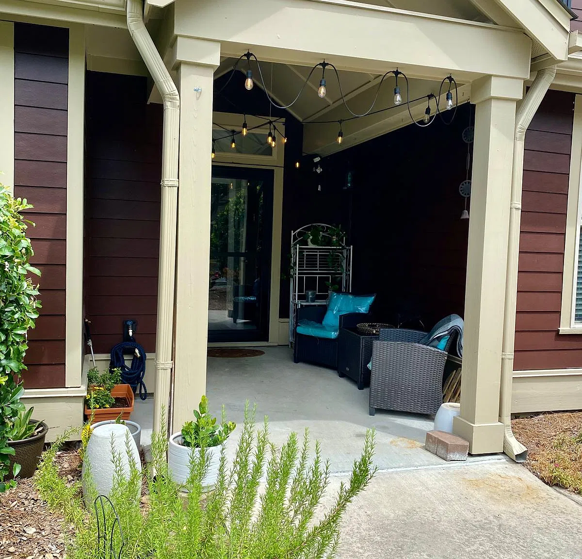 2 bed, 2.5 bath, 1450 sqft, $2,250 — Photo 2