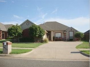 1936 NW 176th St, Edmond, OK 73012