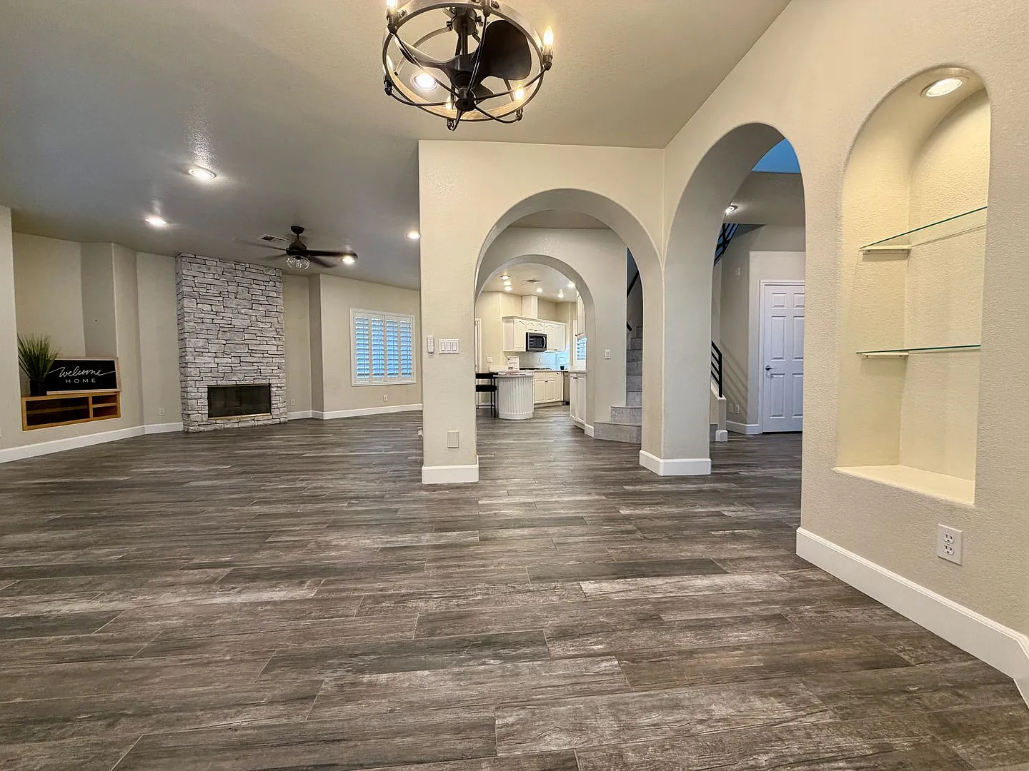 Stunning Calico Ridge Home with Strip Views, Pool & Spa — Photo 4