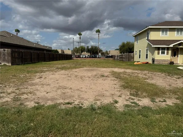 925 E 6th St, Mercedes, TX 78570