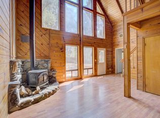 22684 Dog Bar Rd, Grass Valley, CA 95949