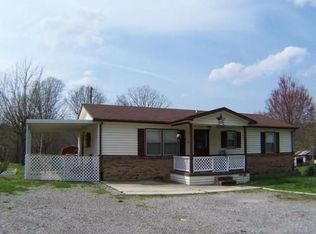 1691 Harristown Rd, Monterey, TN 38574