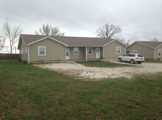26 Countrytime Dr, Camdenton, MO 65020