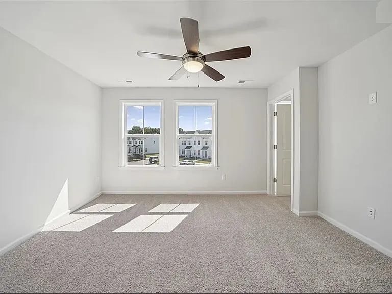 340 Mount McCauley Way — Photo 16