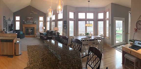 Eat in Kitchen and Hearth Rm