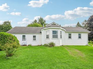 N1510 Six Corners Rd, Walworth, WI 53184