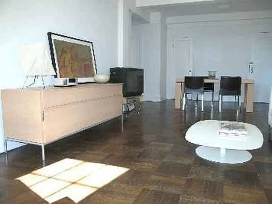 Rented by Corcoran | media 1