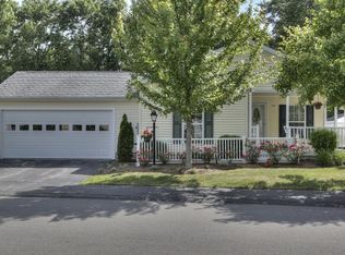 246 Victorian Way, Manchester, NH 03104