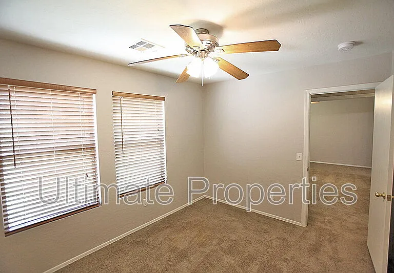 6132 N Florence Ave — Photo 18