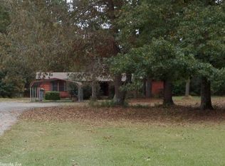 152 Nabholtz Rd, Hensley, AR 72065