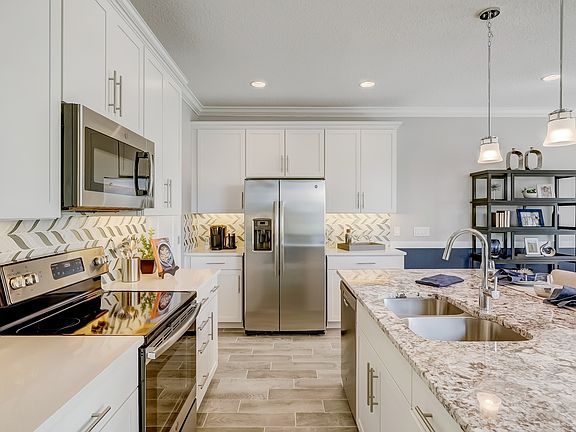 Striking stainless steel appliances