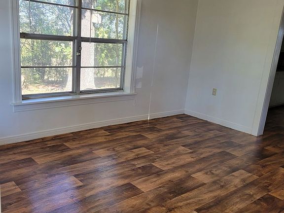 2nd image of 6555 E Highway 252