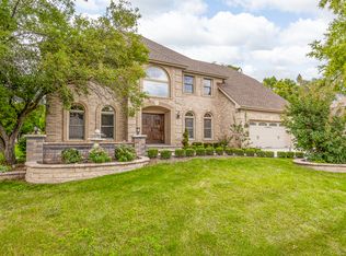 140 Founders Pointe S, Bloomingdale, IL 60108