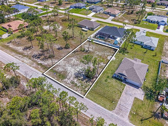 4th image of 2312 Jacaranda Pkwy W