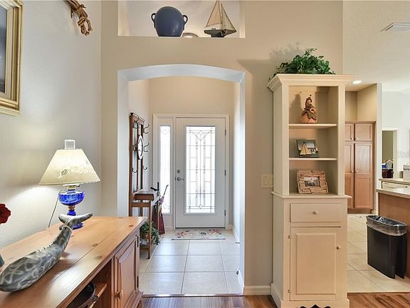 5th image of 2273 Nackman Pl