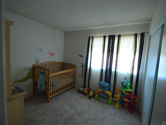 4th image of 1236 S Spruce Ave