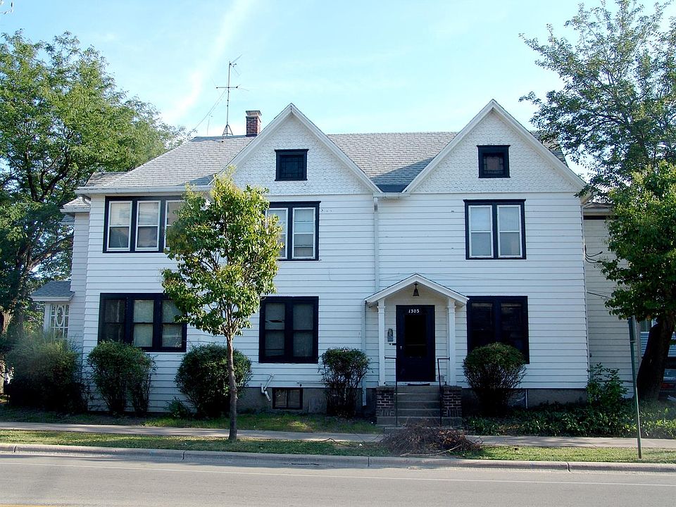 1st image of 1303 W Dayton St #13579262